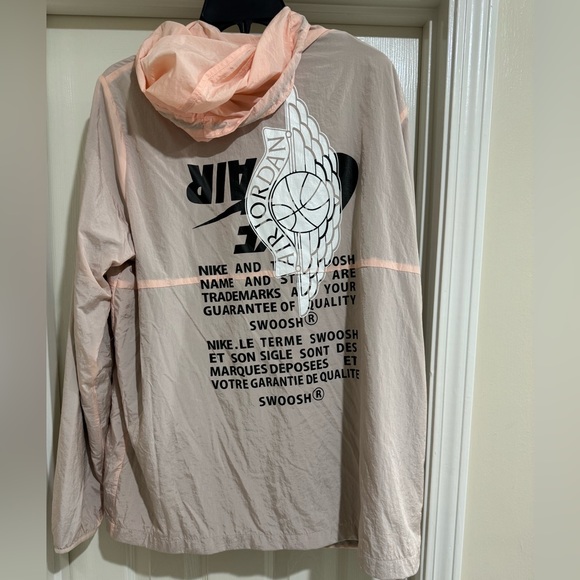 Nike Air Jordan Jumpman Wings Classics Jacket Coral White Men M BQ8476-664 - Picture 2 of 3